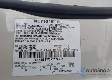 2005 Lincoln Town Car Signature z USA, uszkodzony, nr VIN 1LNHM81W05Y626516